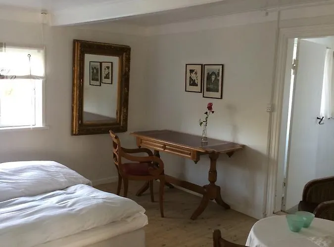 Bed & Breakfast Bjørnegården 2*